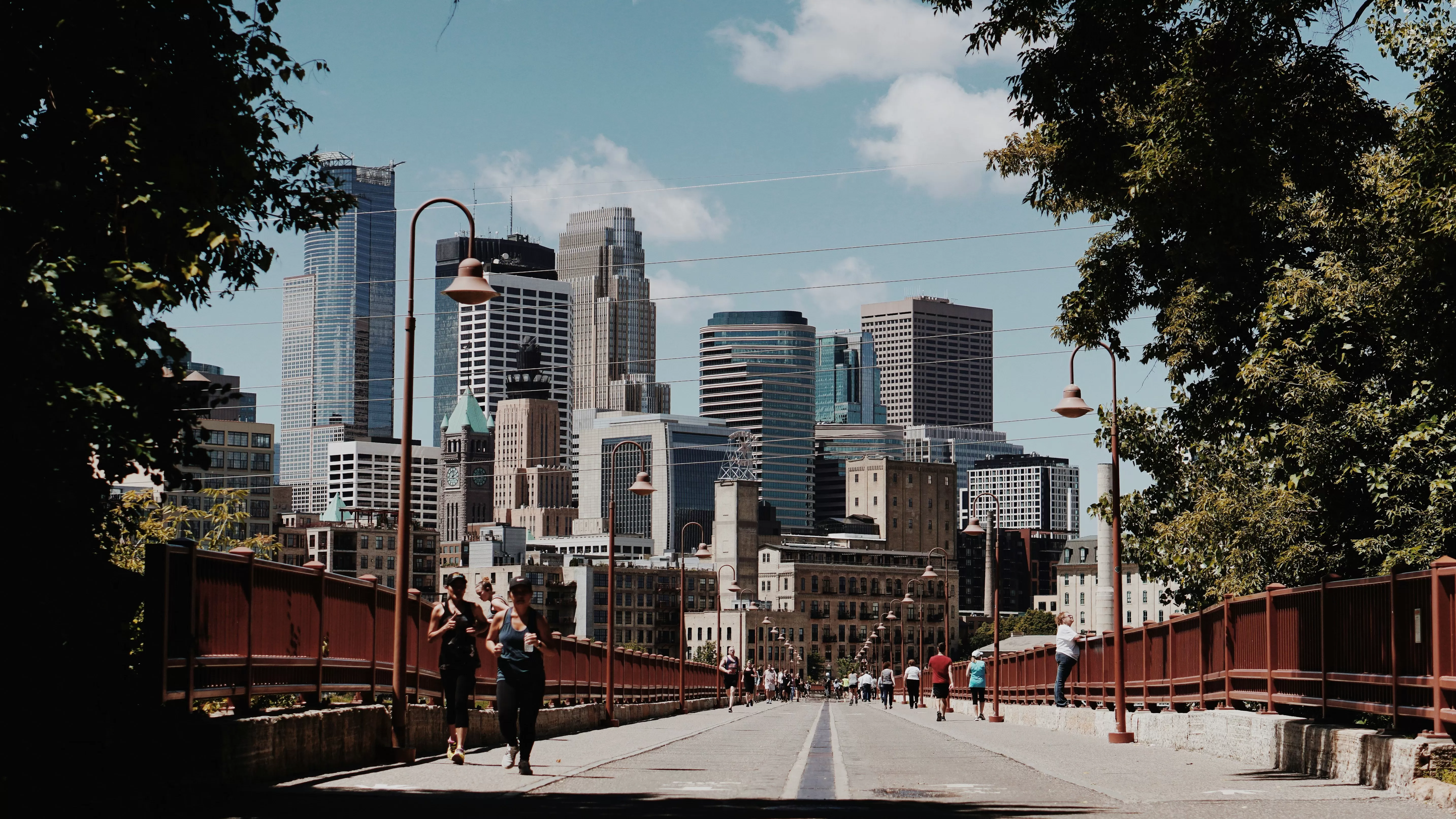 Best Time to Sell A House In Minnesota: Identify Peak Selling Periods For Profit