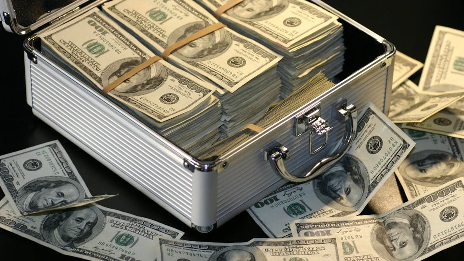 Buying Property in Dubai with Cash: What You Need to Know