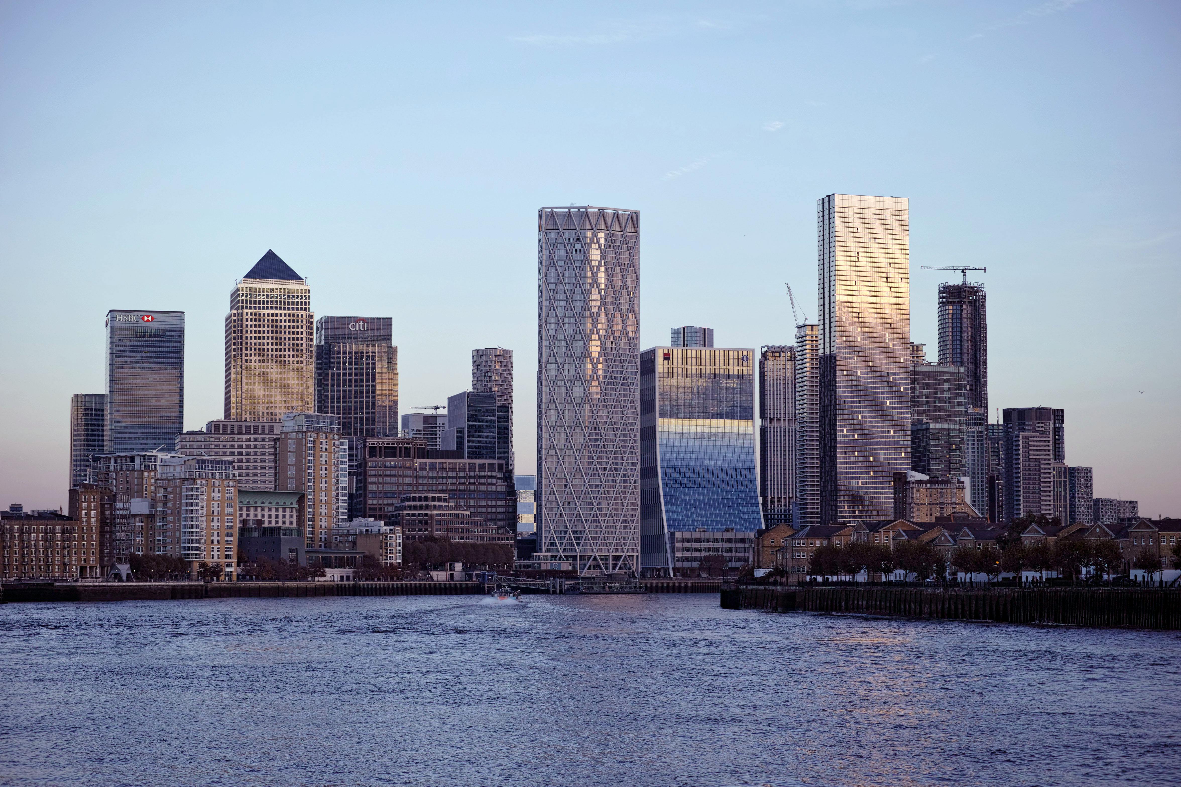 Buying Property in England as a Foreigner: A Complete Guide