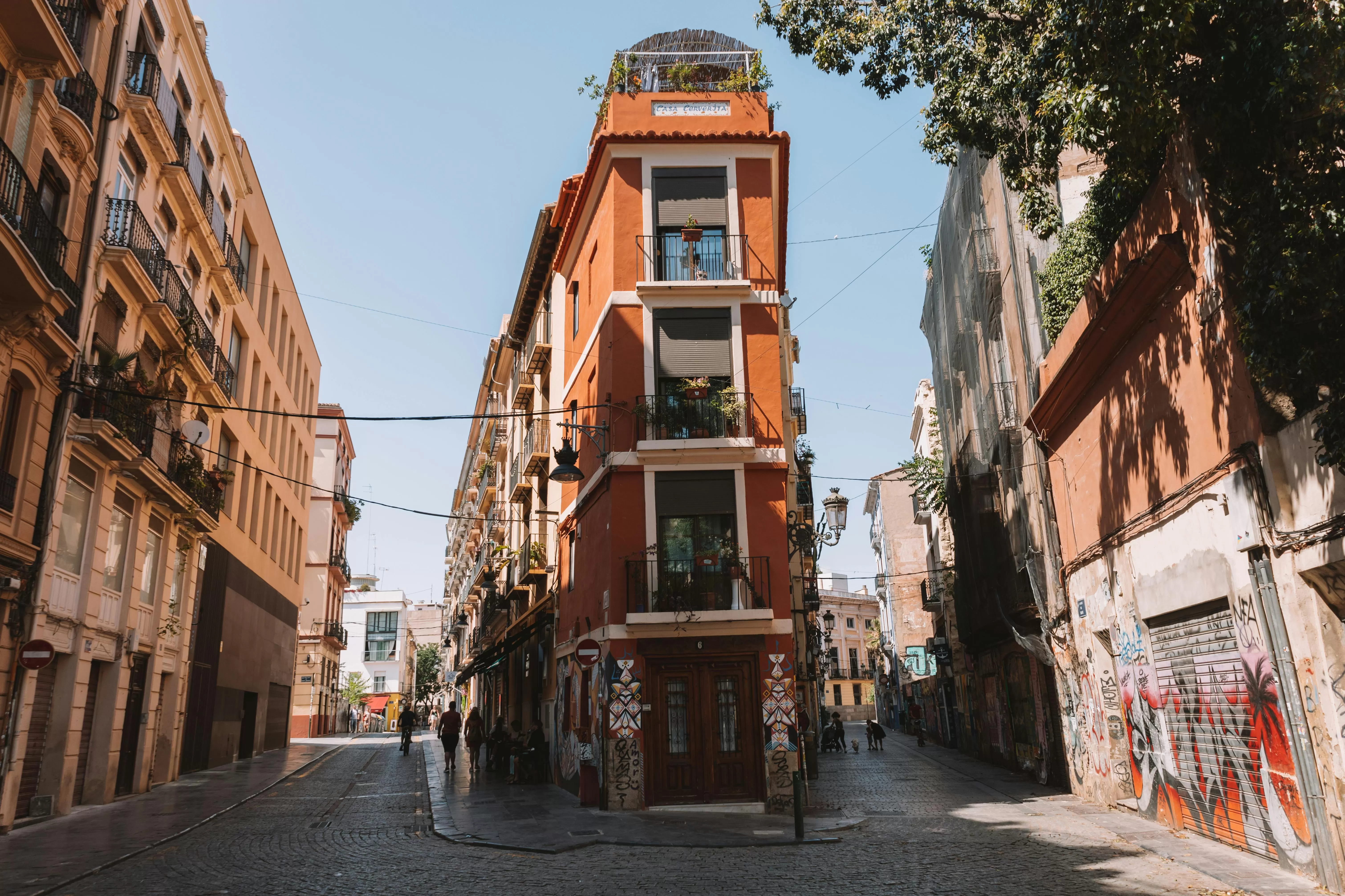 Can I Buy Property In Spain From The UK - A Complete Buying Guide For Investors