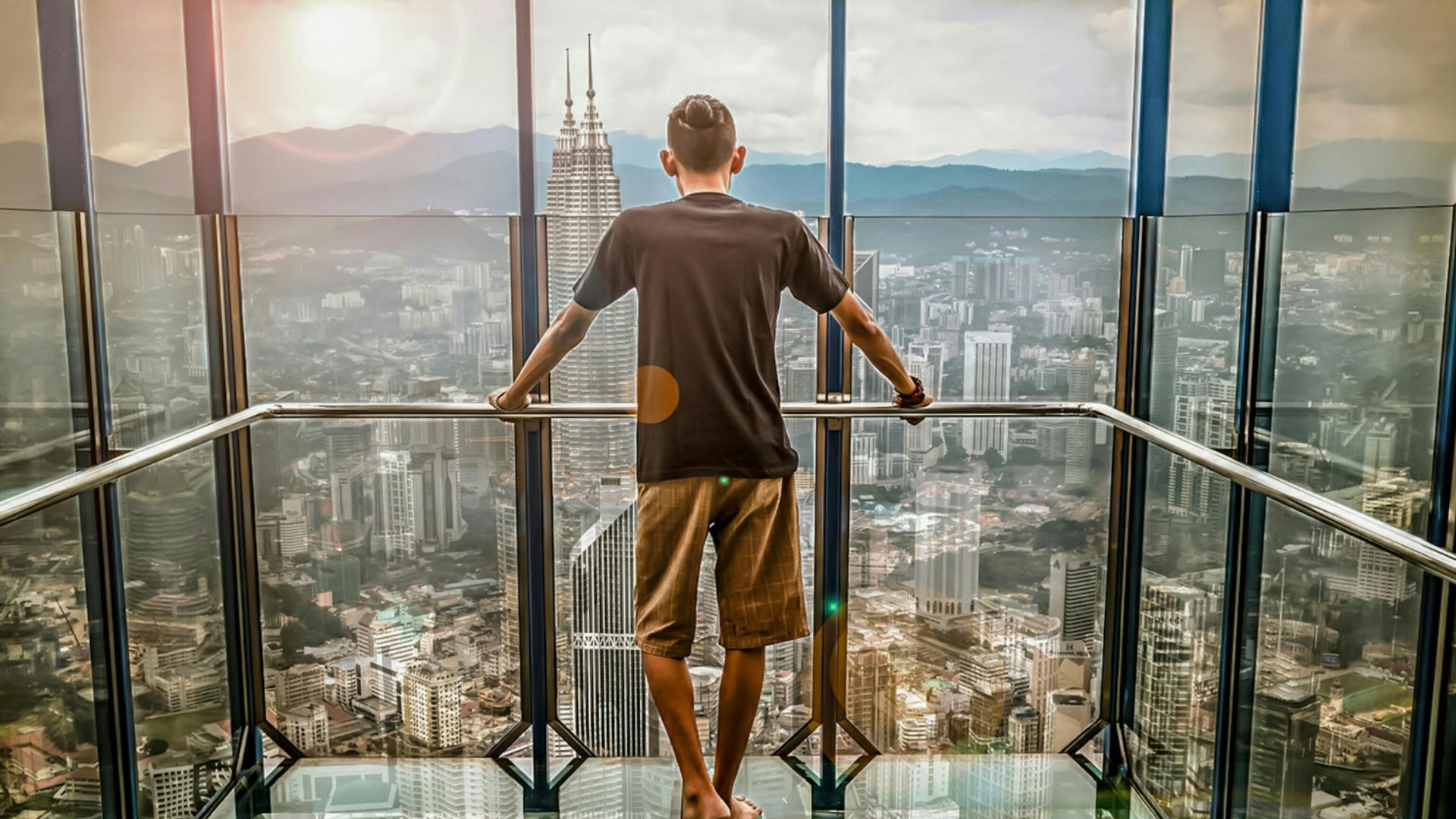 Golden Opportunities: Foreign Investment Incentives in Malaysia’s Property Sector