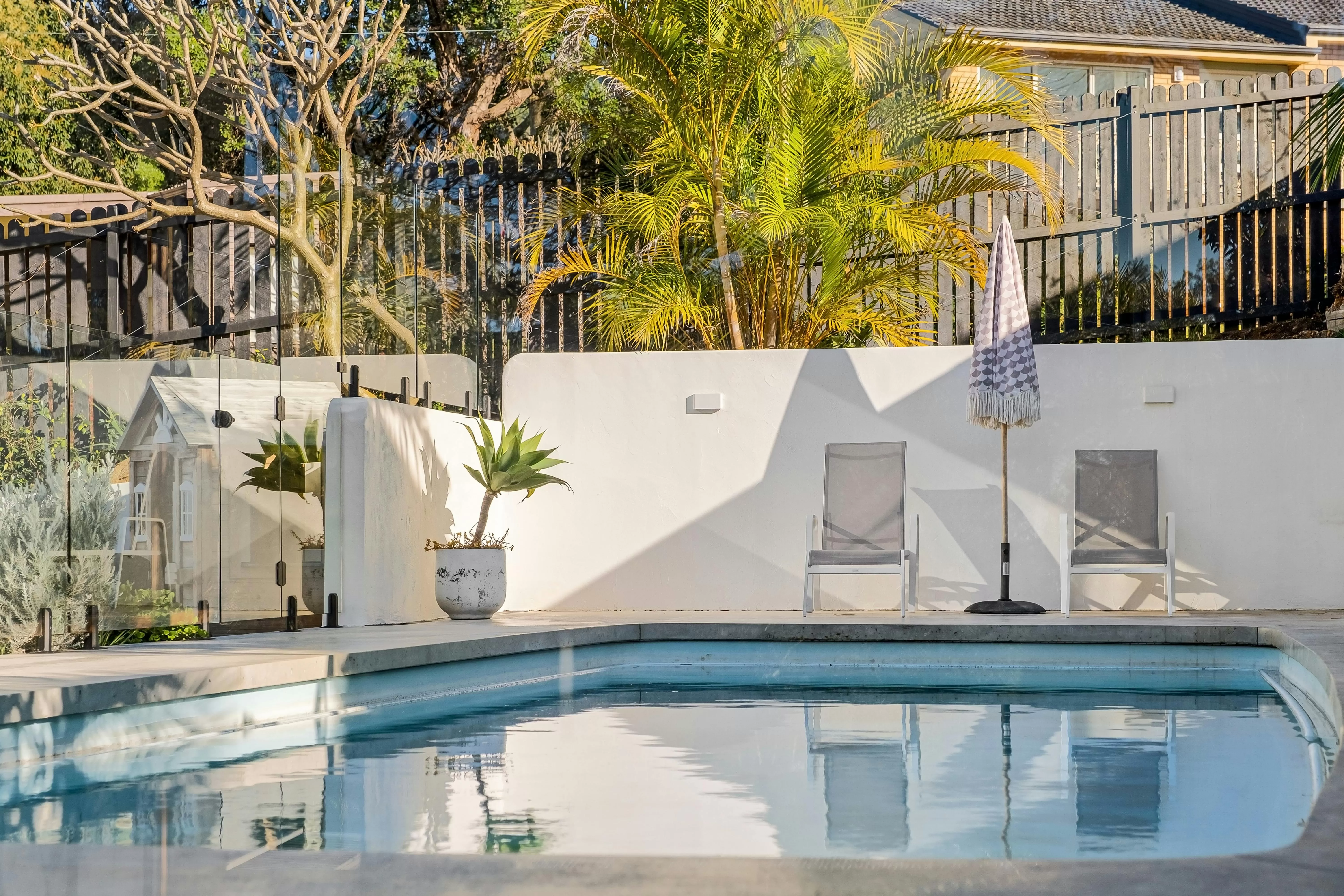 Homes with Private Pool UK: Exclusive Properties and Investment Potential