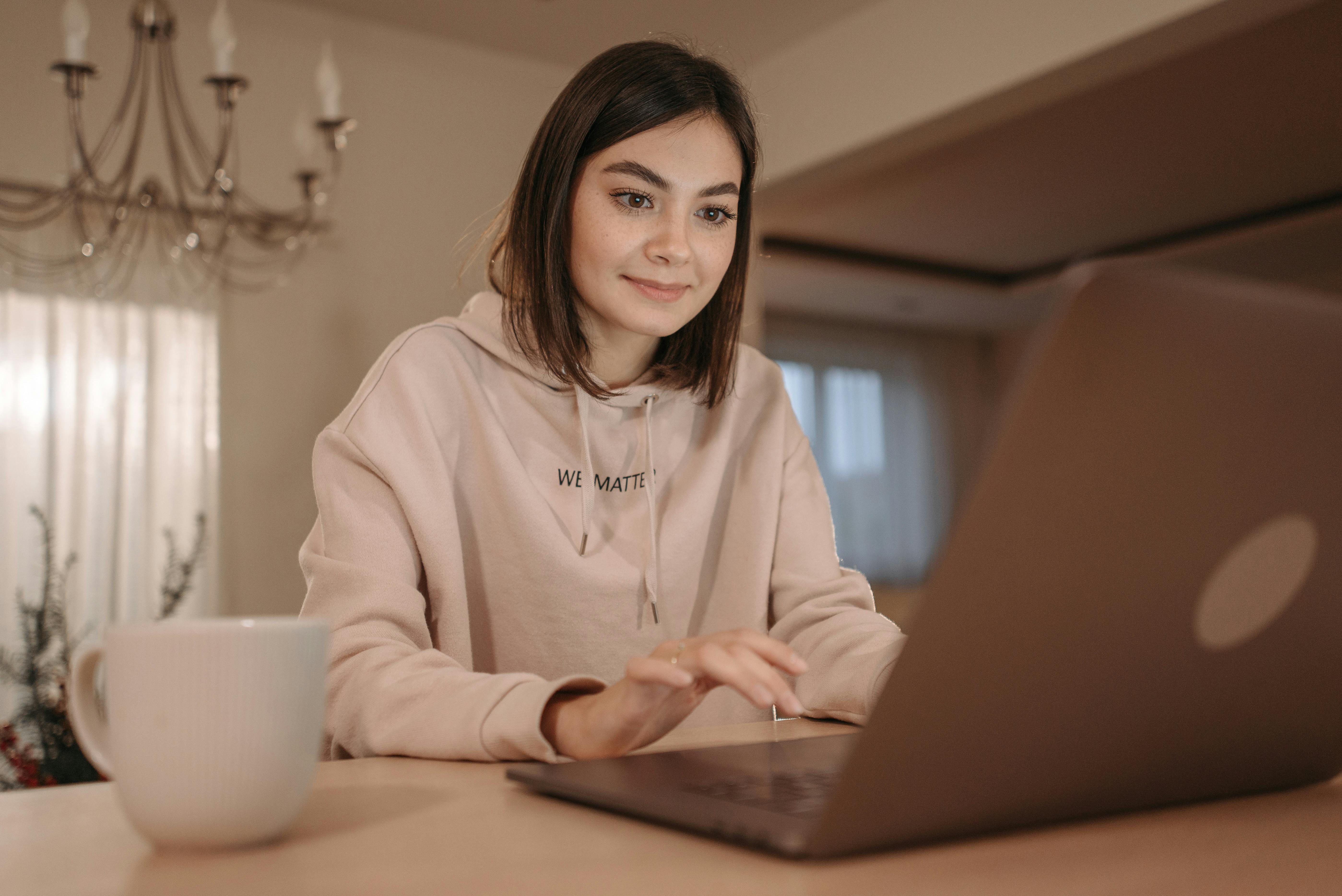 The Online Shopping Advantage: More Choices for Your Needs