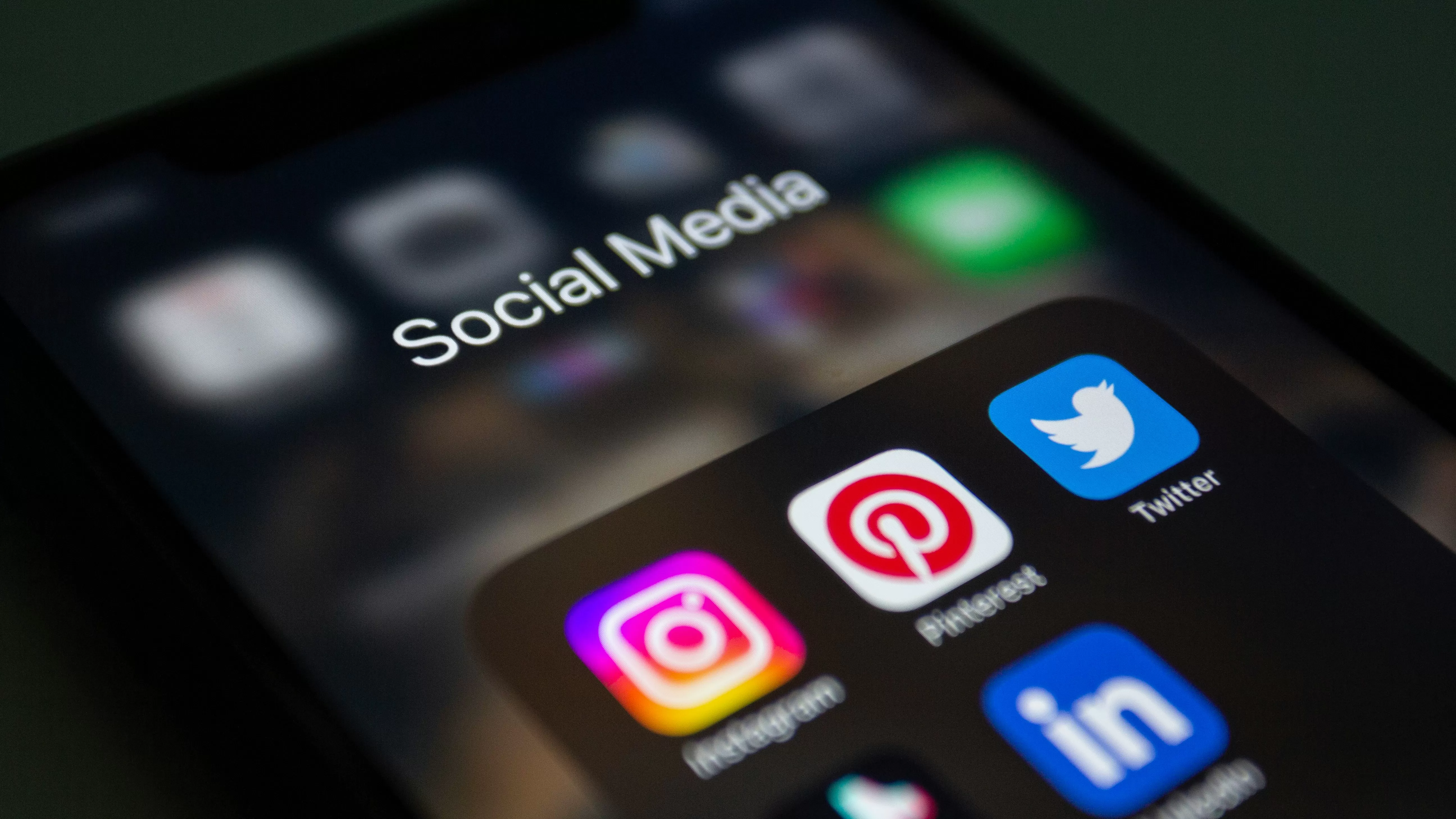 How to Use Social Media for UK Property Affiliate Marketing?