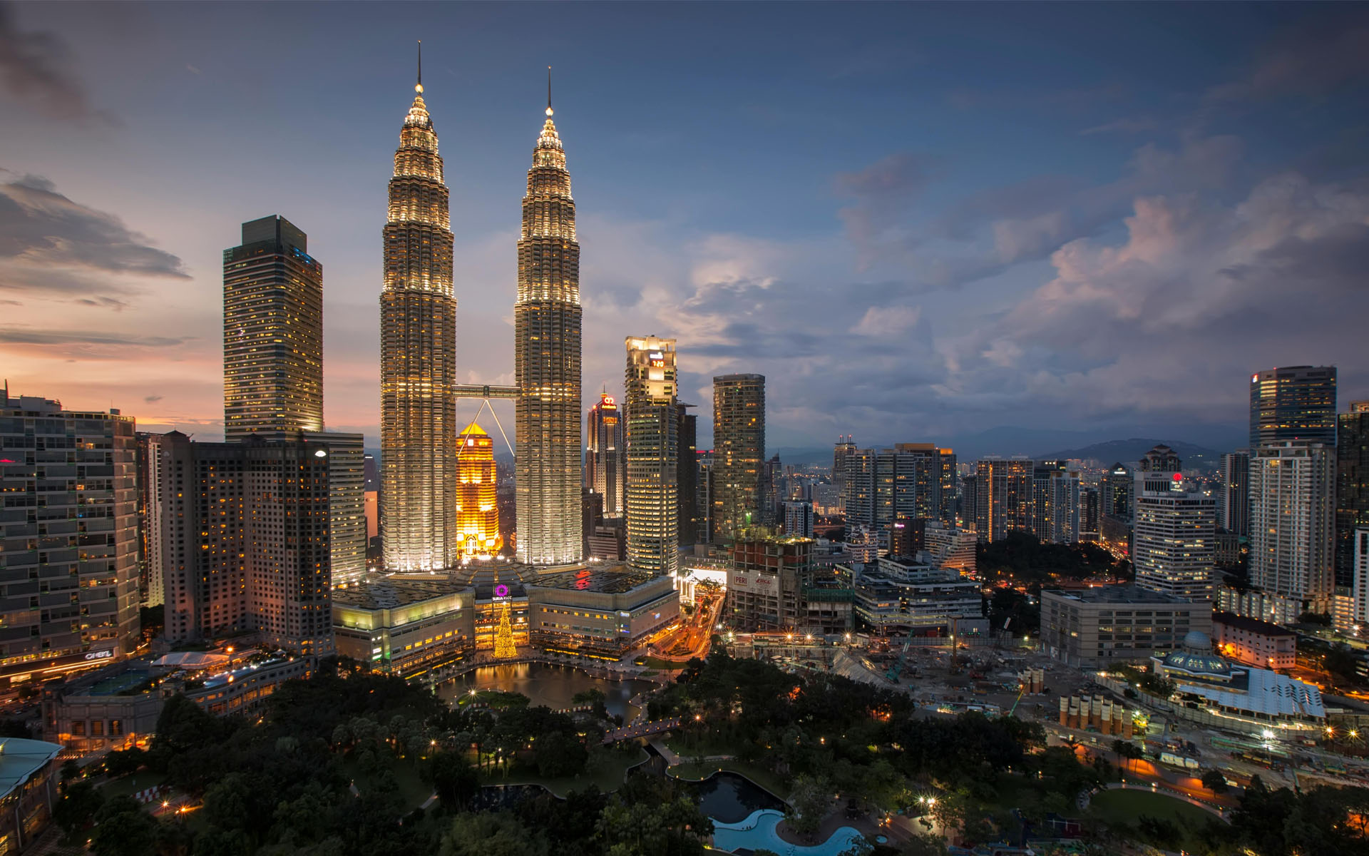 Is It Better to Buy Property in Malaysia with Cash? Pros and Cons