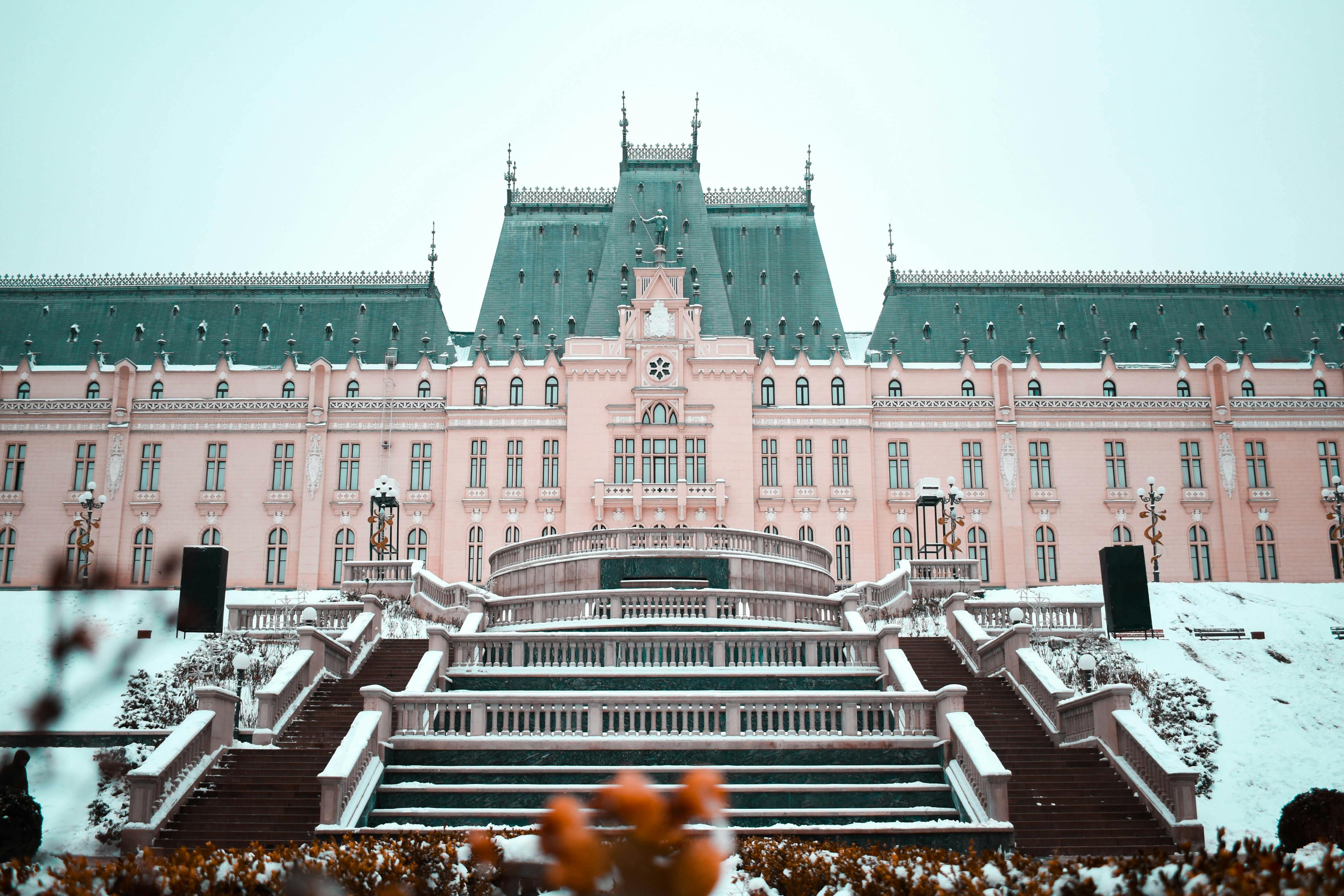 Piccadilly Grand Relaunch: Why This City-Fringe Gem Still Shines for Buyers