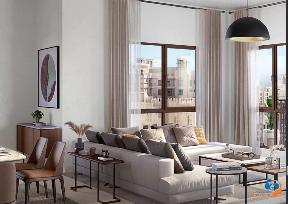 Your Cozy yet Spacious 2-BR Home in the Heart of Jumeirah